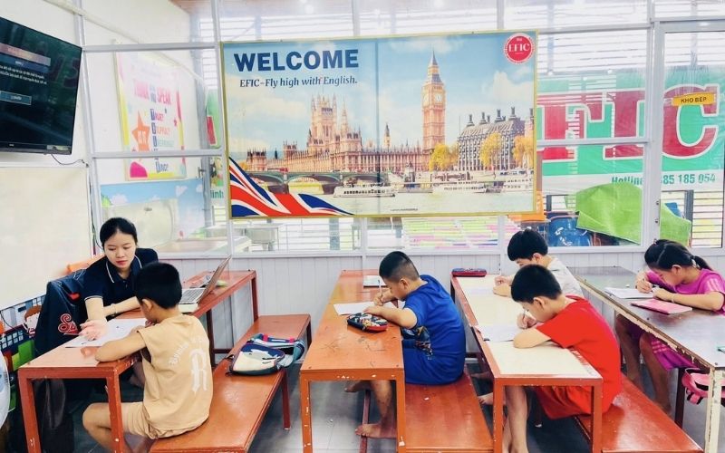 Trung Tâm Anh Ngữ EFIC Huế