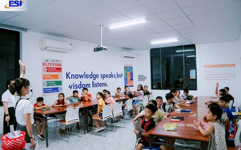 Trung tâm Anh ngữ Quốc tế ESI Quảng Trị