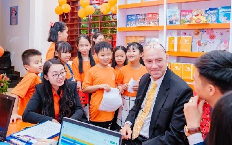 Trung Tâm Ngoại Ngữ Lalisa Phù Đổng Gia Lai