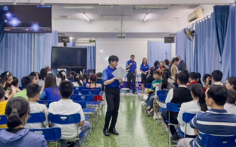 Trung tâm PTC Language Center - Nha Trang